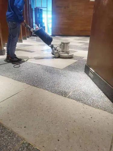 天然石材加工后的色差 自然之美的獨特印記，而非質量瑕疵